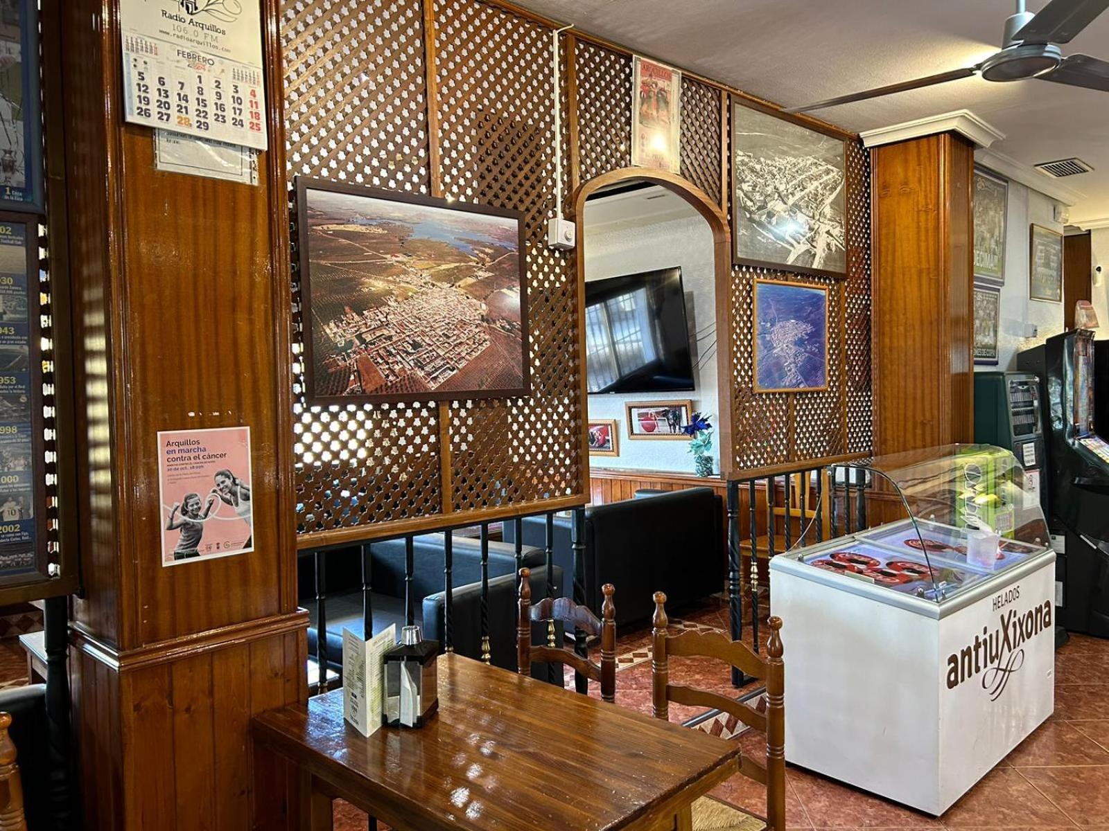 Hostal Restaurante La Noria Arquillos 外观 照片