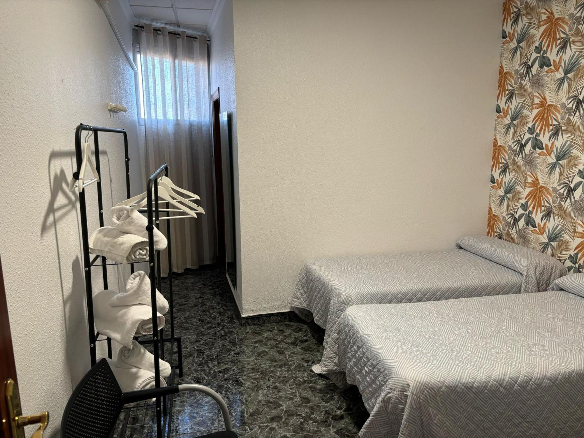 Hostal Restaurante La Noria Arquillos 外观 照片