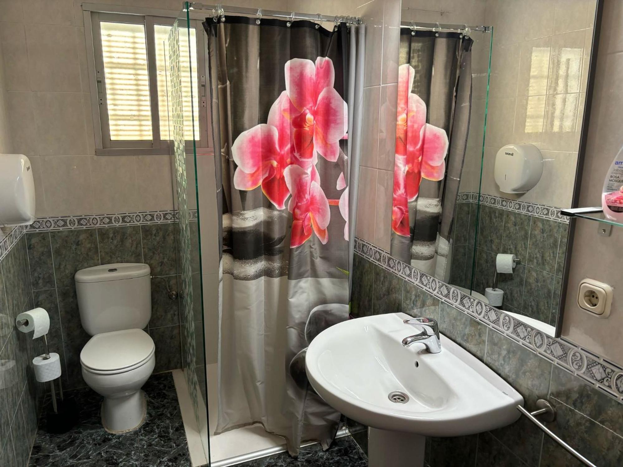 Hostal Restaurante La Noria Arquillos 外观 照片